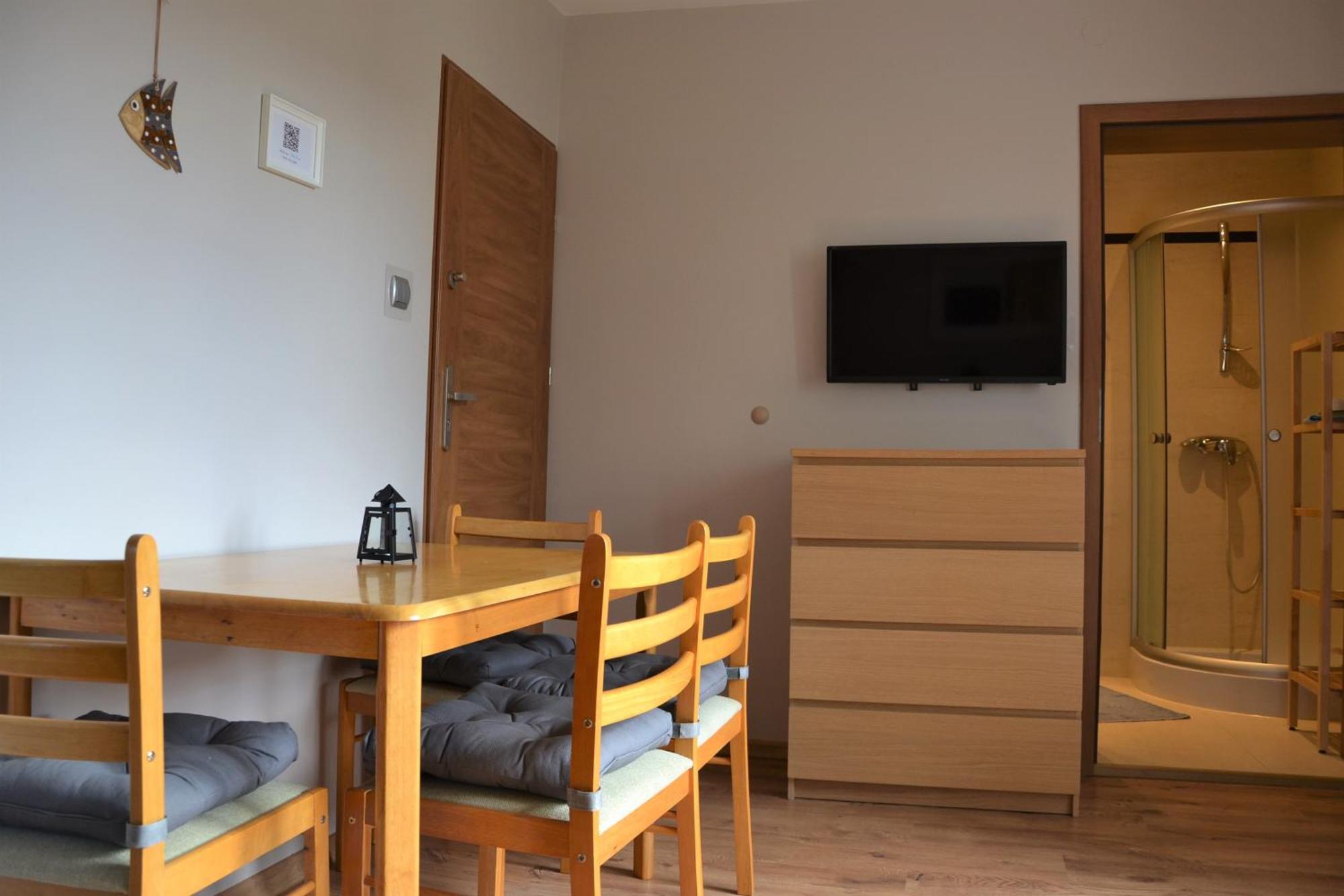 Apartamenty & Spa Villa 28 โปเบียโรโว ภายนอก รูปภาพ